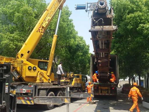 該怎樣減輕設(shè)備吊裝過程中出現(xiàn)搖擺 該怎樣減輕設(shè)備吊裝過程中出現(xiàn)搖擺